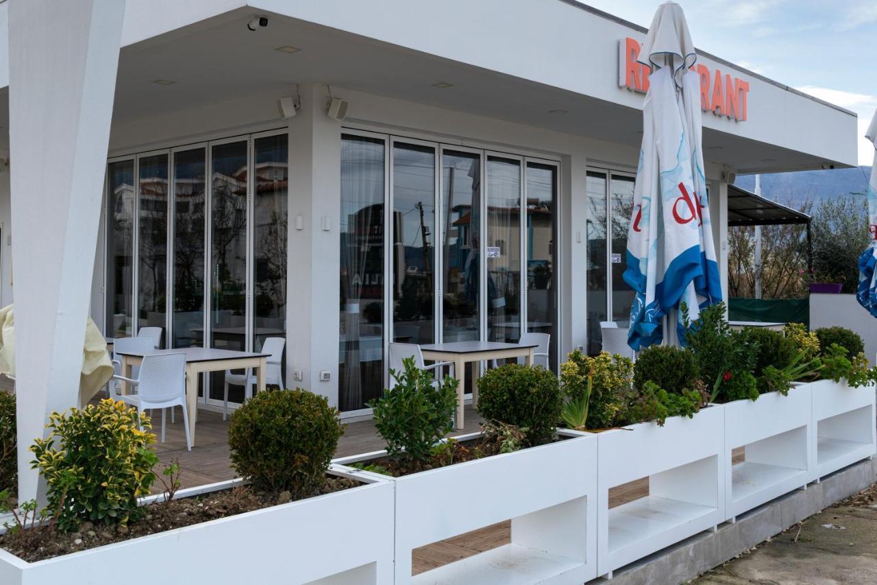 Dolce Italia Hotel Radhimë Exteriör bild